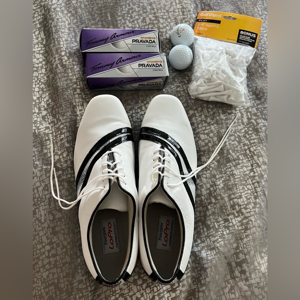 Ladies Footjoy LoPro Golf shoes,Sz 8.5, Six Tommy Armour golf balls. 100 tees.